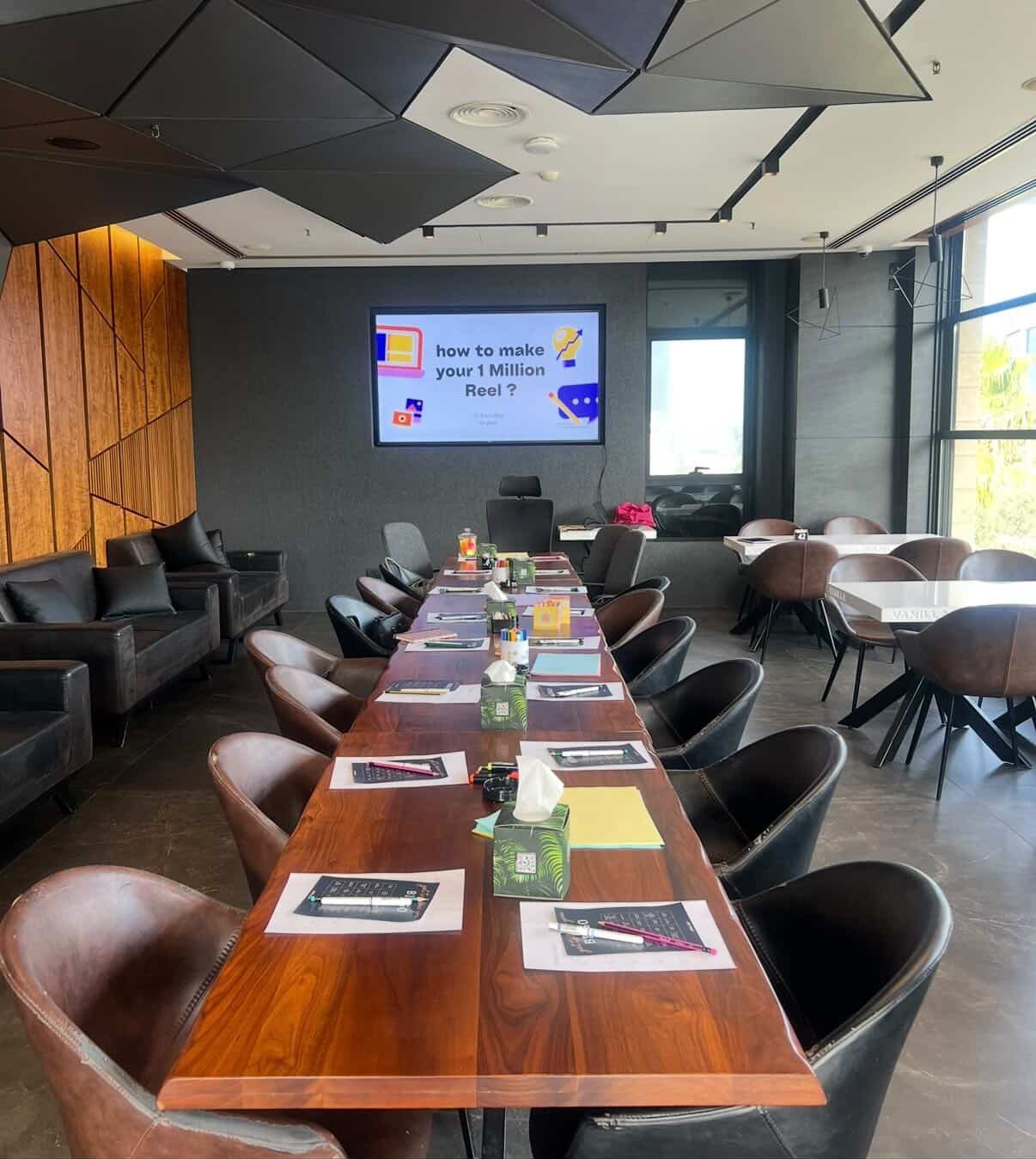 دورة صناعة المحتوى لجميع التخصصات 